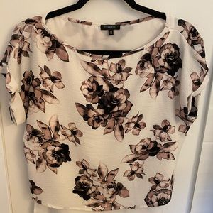 Dynamite Floral Short Sleeved Blouse